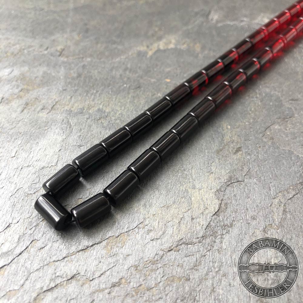 5,5×9,5mm kırmızı siyah kesme model sıkma kehribar tesbih