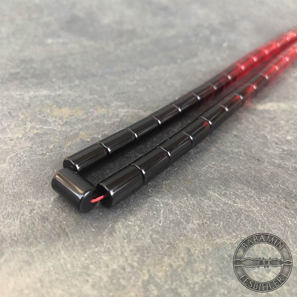 Kırmızı siyah süzme dizim 6,5×10,5mm sıkma kehribar kesme model tesbih