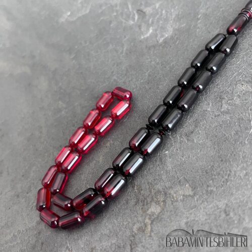 5,5x11mm Kırmızı Siyah Süzme Dizim Kapsül Model Ateş Kehribar Tesbih