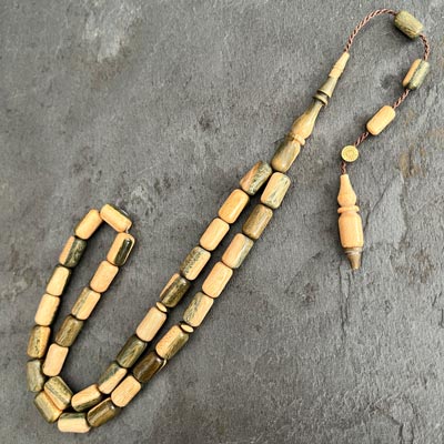 6,5×11,5mm Kapsül Model Çift Renk Yeşil Pelesenk Ağacı Tesbih